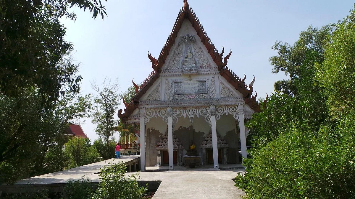 Ban Khun Samut Chin Museum