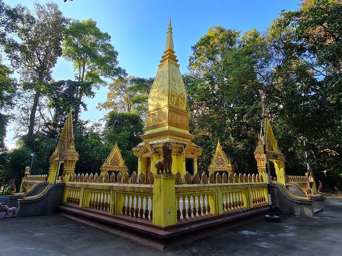 Wat Ratsong Kho Temple