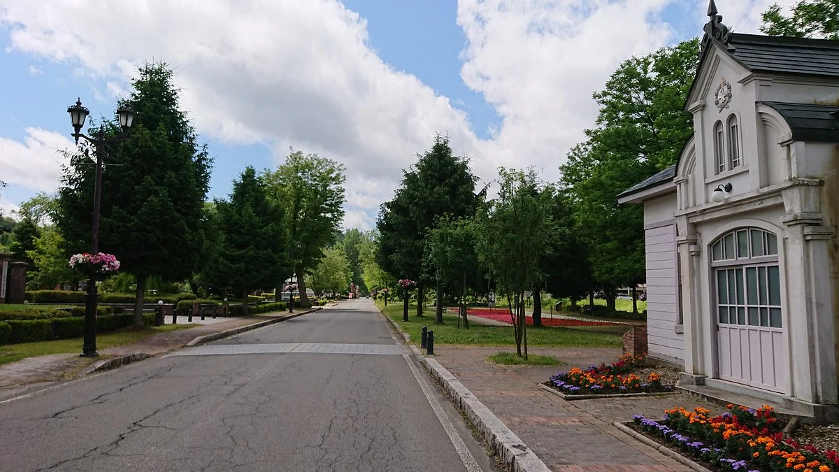 Meiji Hyakunendori