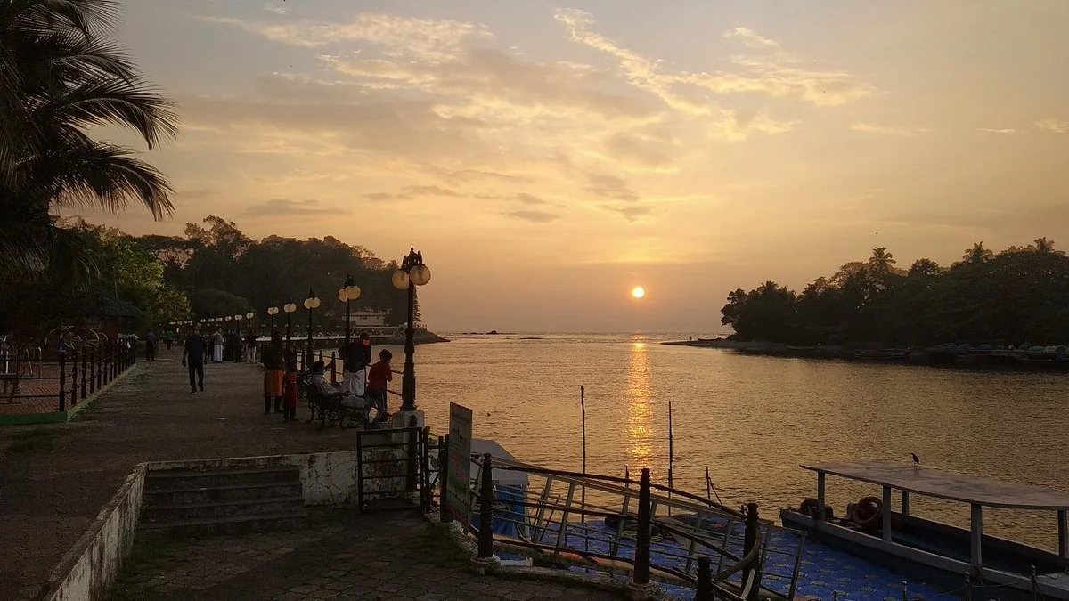 Mahe River Side Walkway