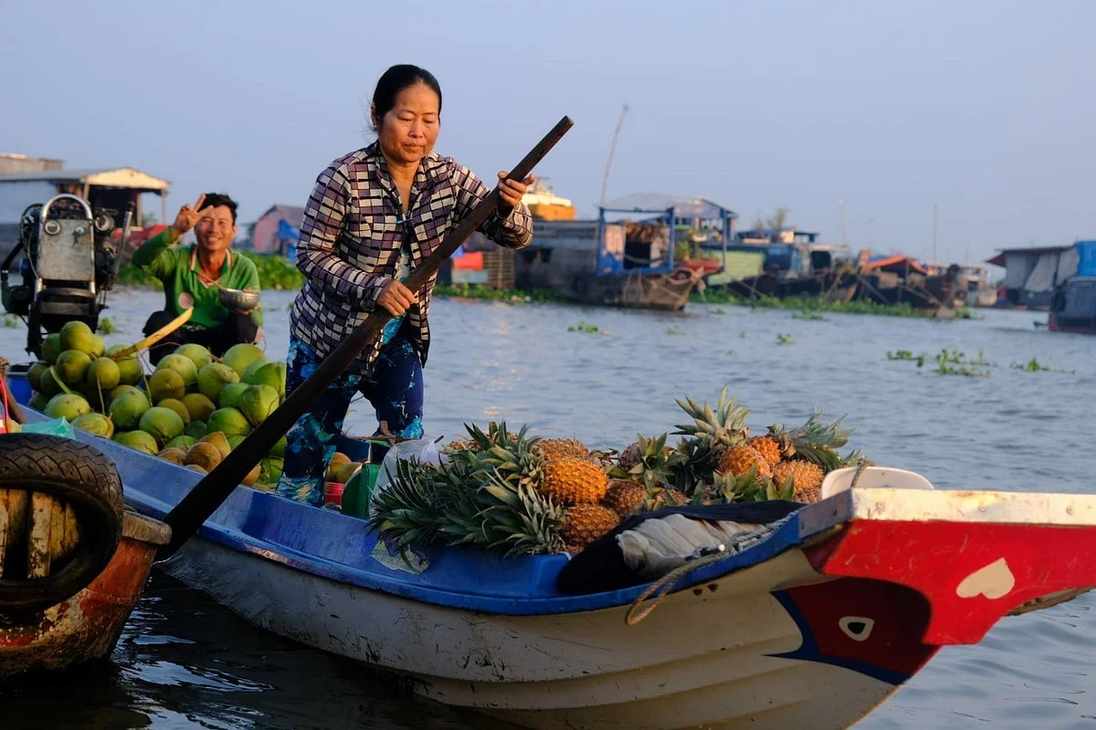 Long Xuyen Floating Market