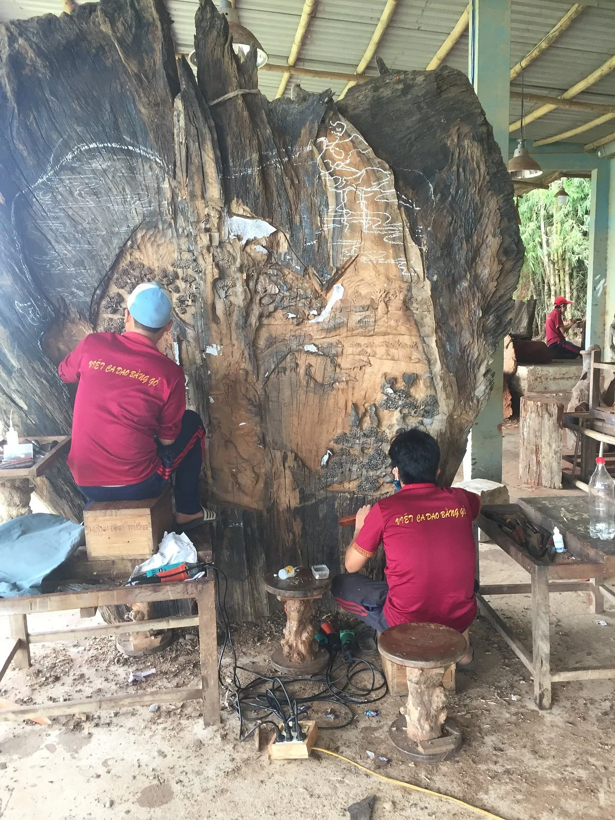 Au Lac Wood Art
