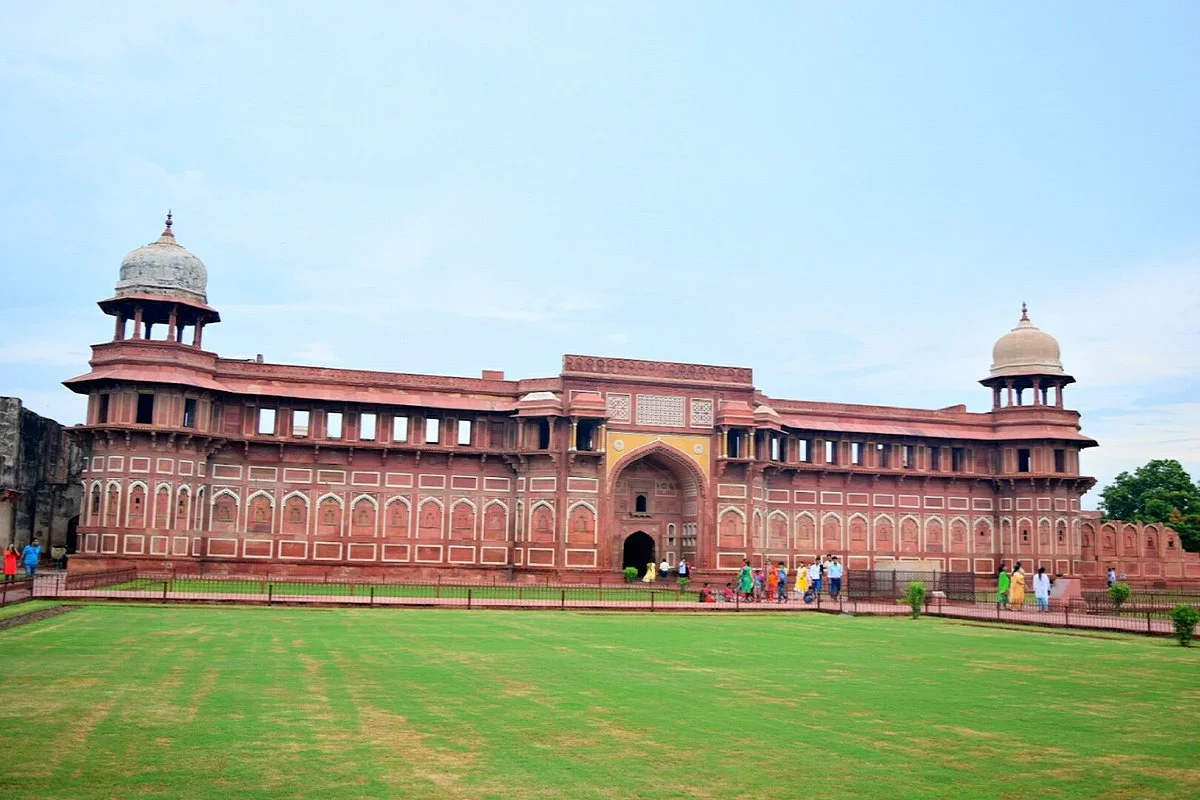 Diwan-i-Am Agra Fort