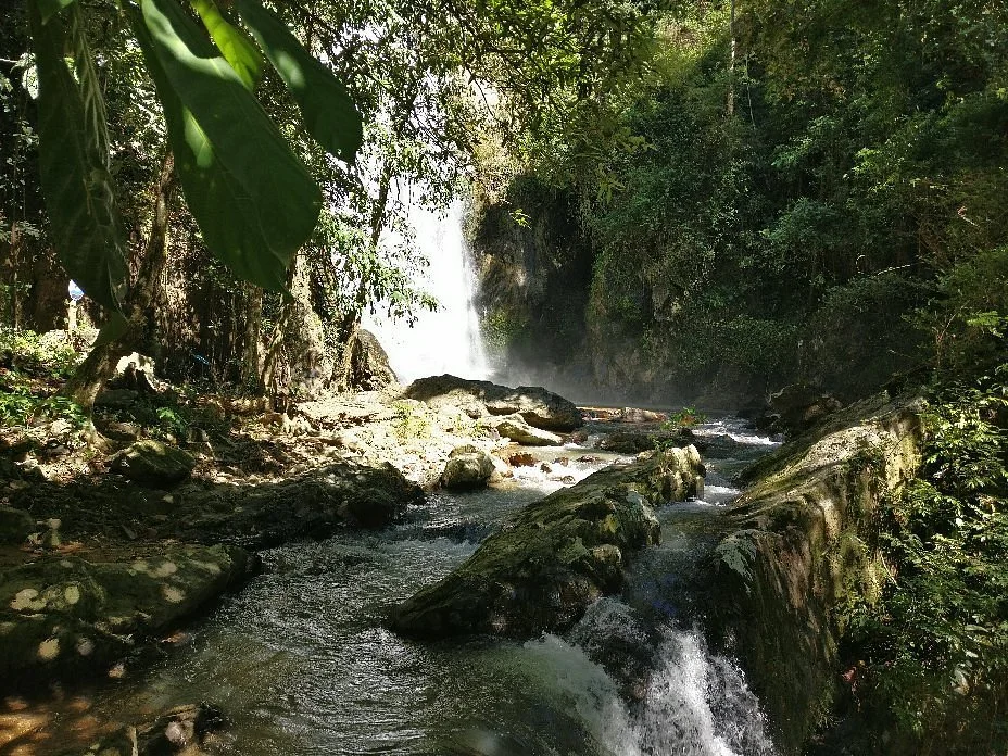 Klong Prao Waterfall (Thap Chang)