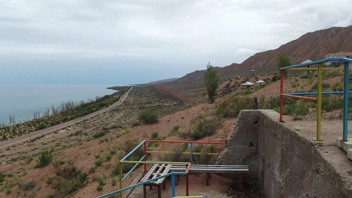 Abandoned Pension Utyos