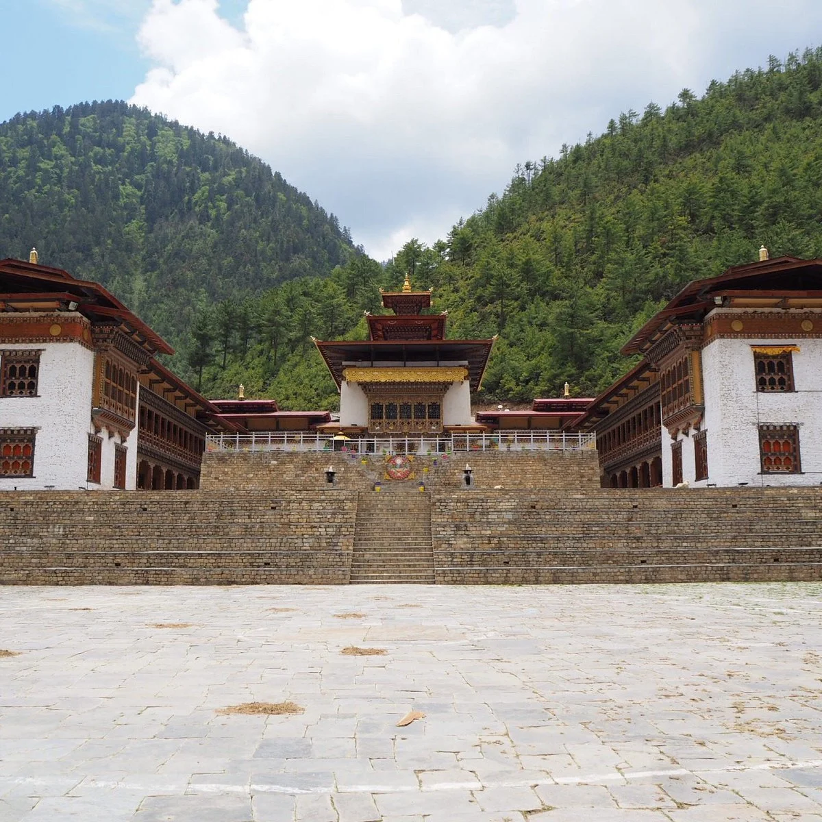 Lhakhang Karpo