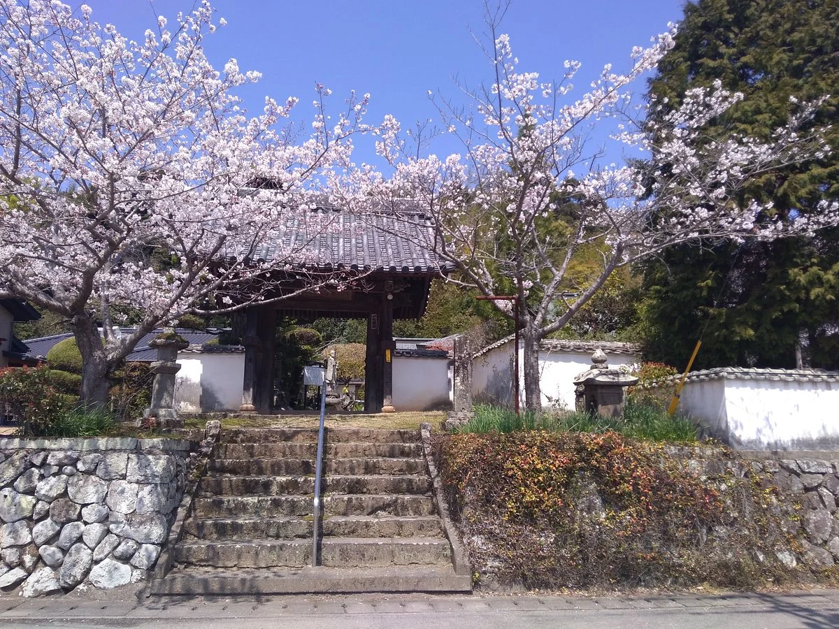 Usamiya Dairakuji Temple