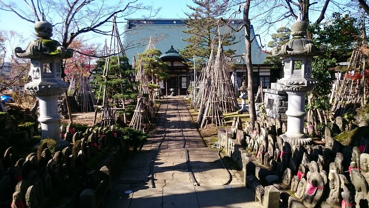 Chisen-ji Temple