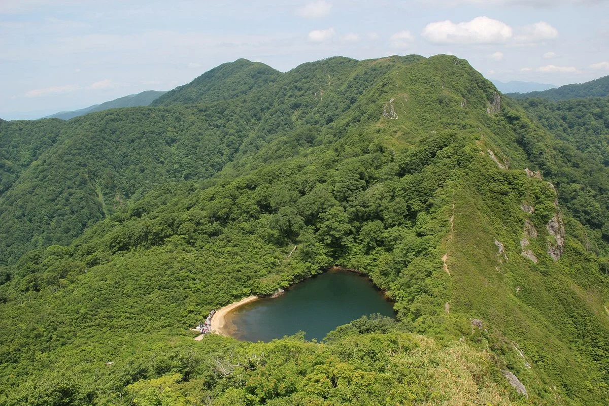 Yashagaike Pond