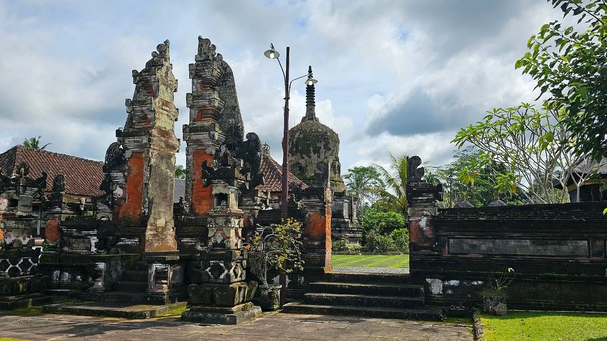 Pegulingan Temple