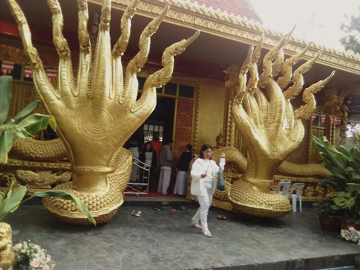 Wat Pa Puthap Buek