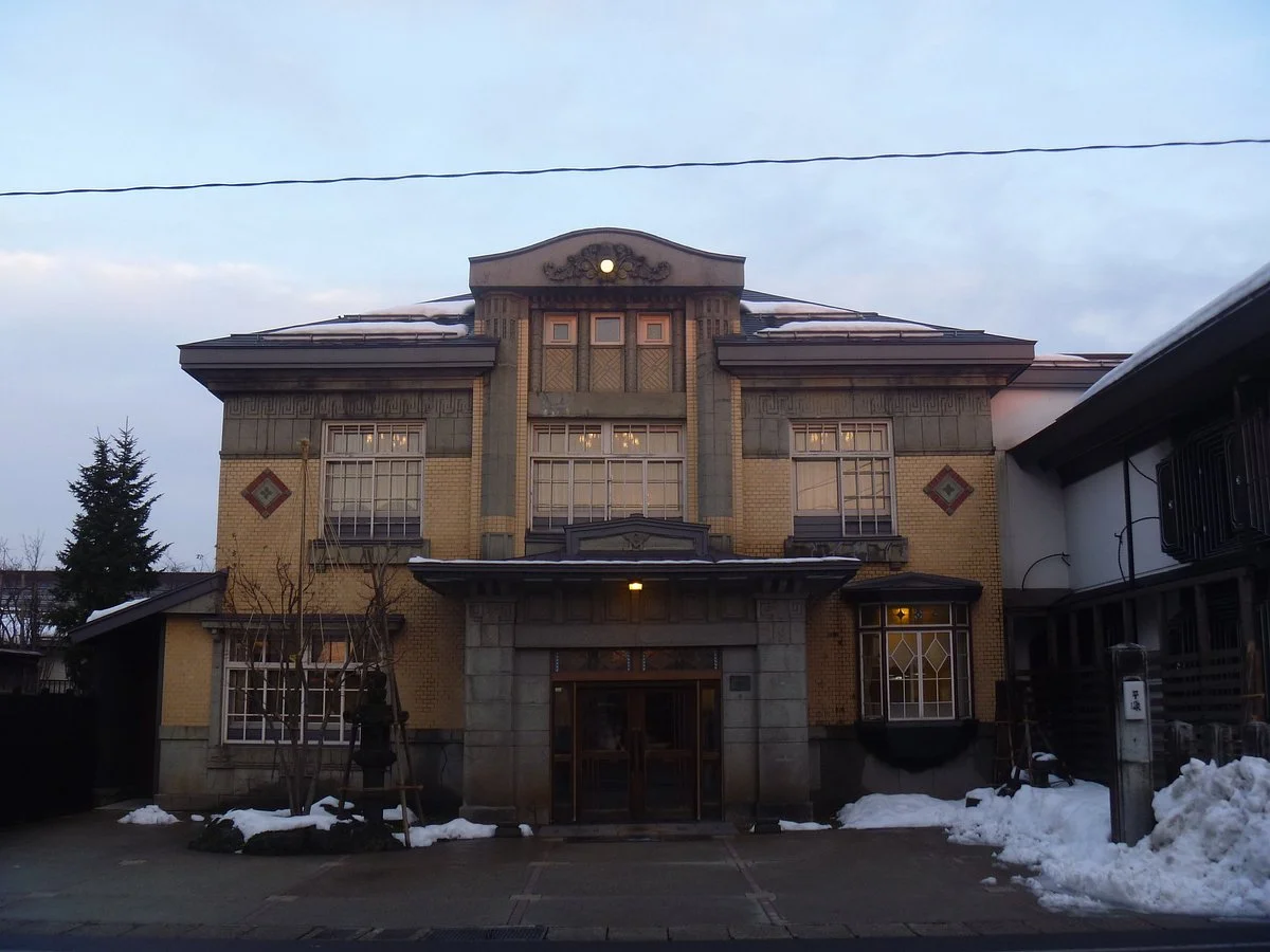 Hiragen Ryokan Honten