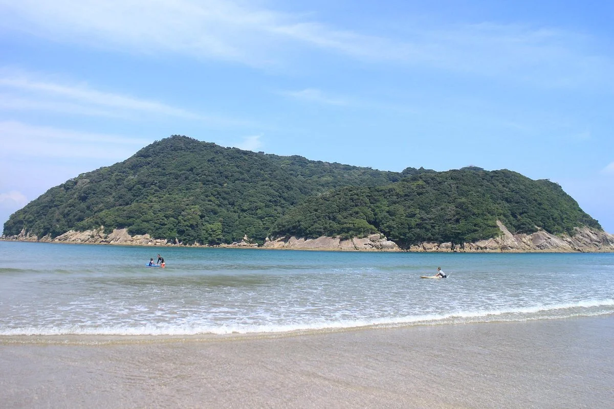 Ishinami Beach
