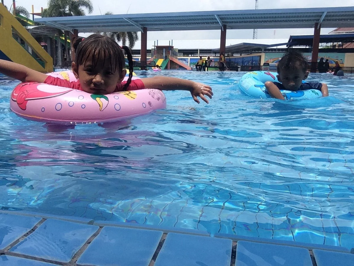 Malindo Swimming Poll