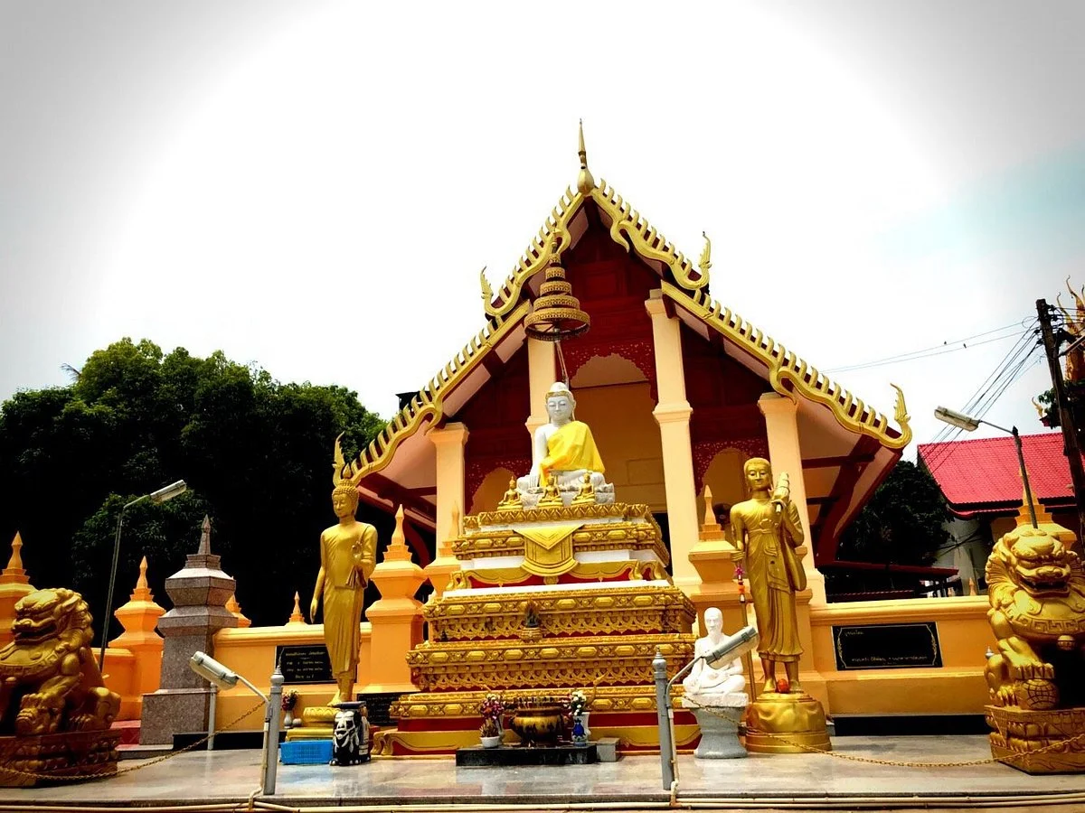 Wat Srimongkol Nua