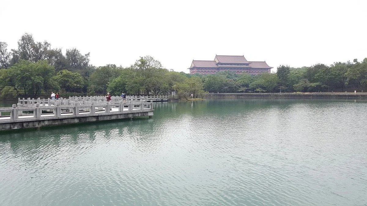 Jiuqu Bridge