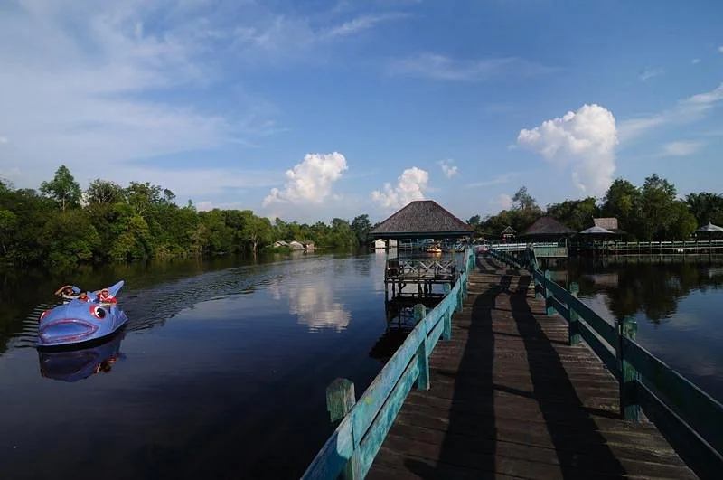 Tahai Lake