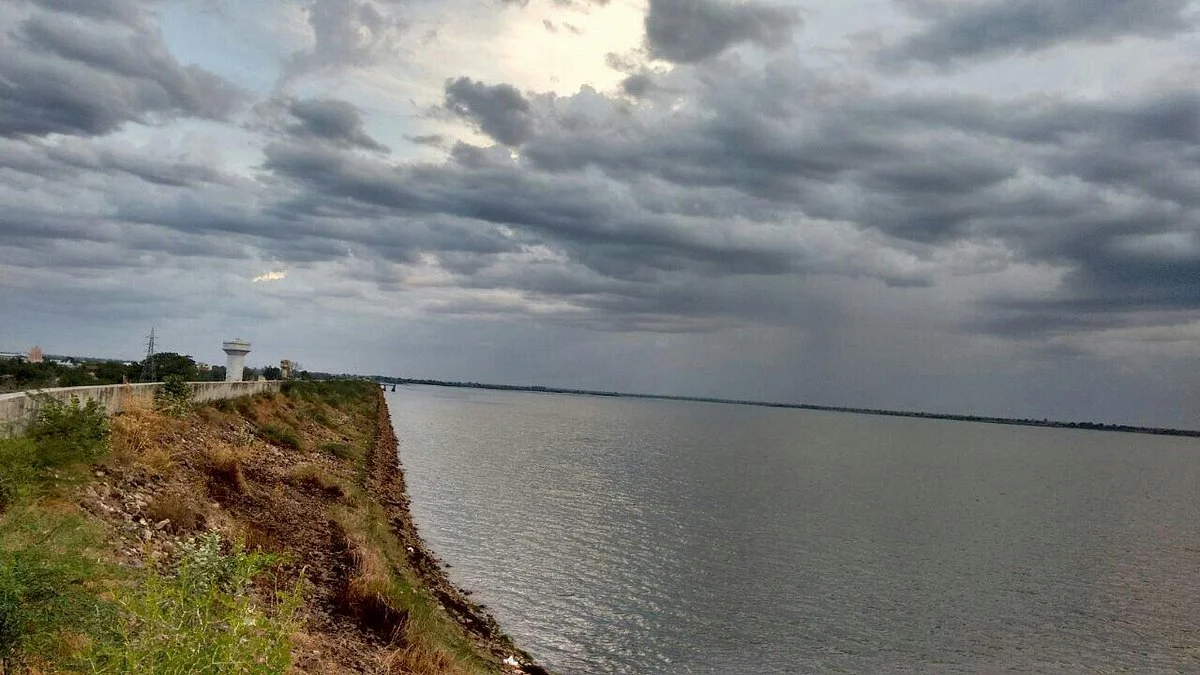 Dholidhaja Dam