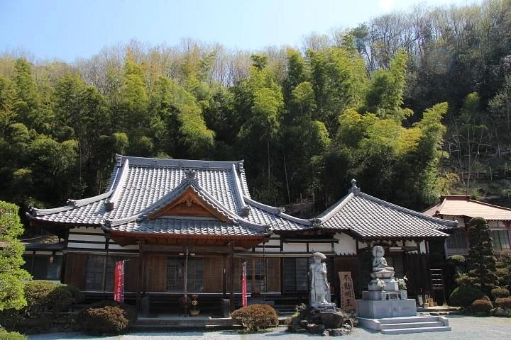 Mampuku-ji Temple