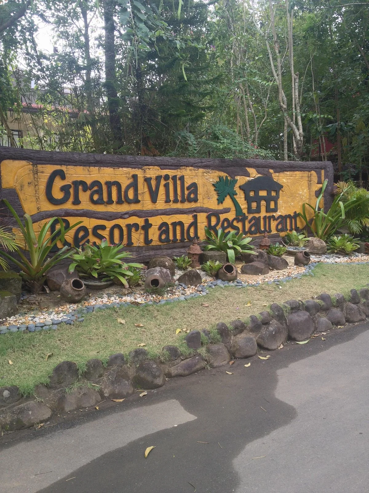Grand Villa Resort Butterfly Center