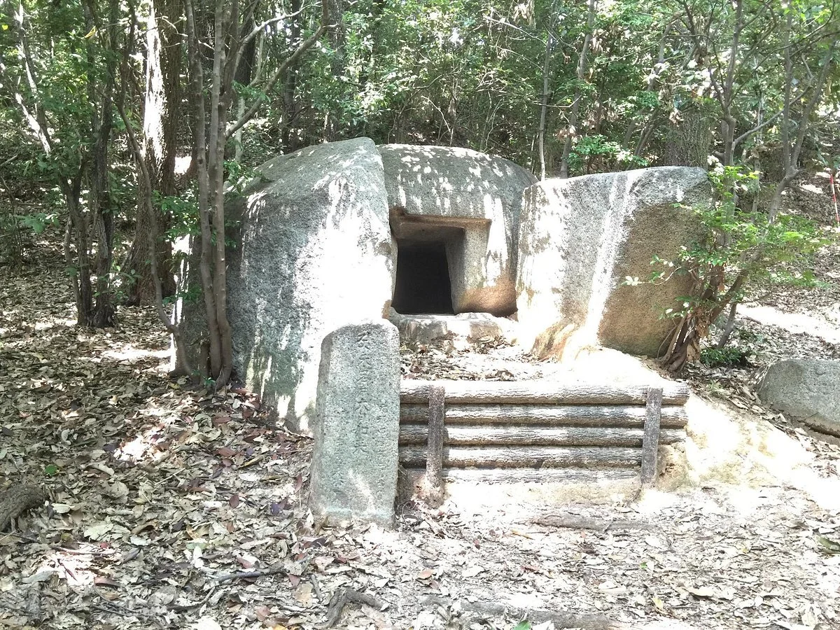 Ishinohoden Tomb