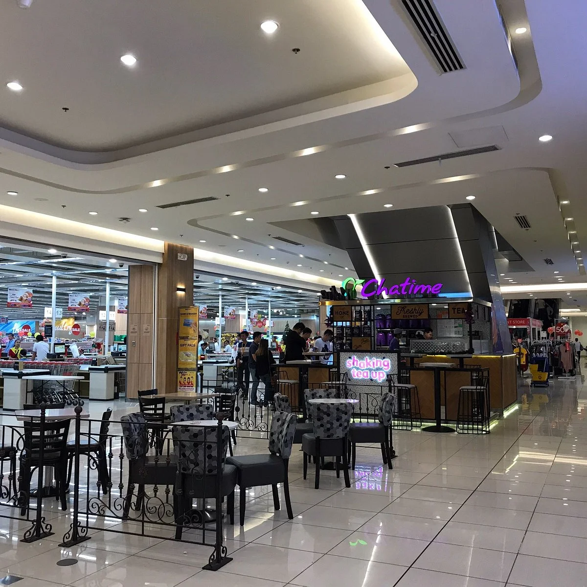 W.Mall
