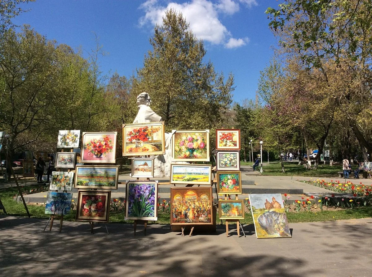 Painter's Vernissage