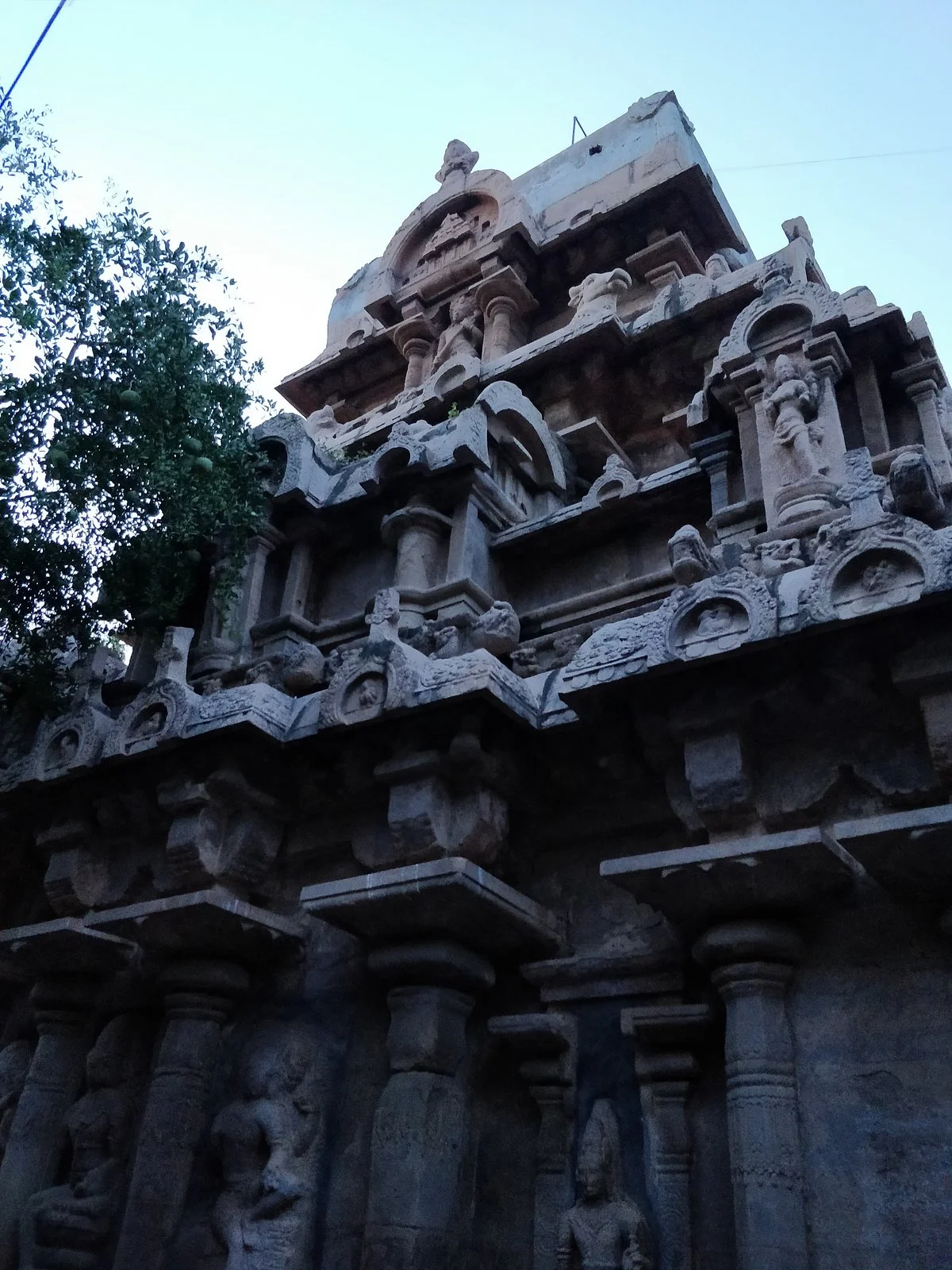 Sri Apathsahayar Temple