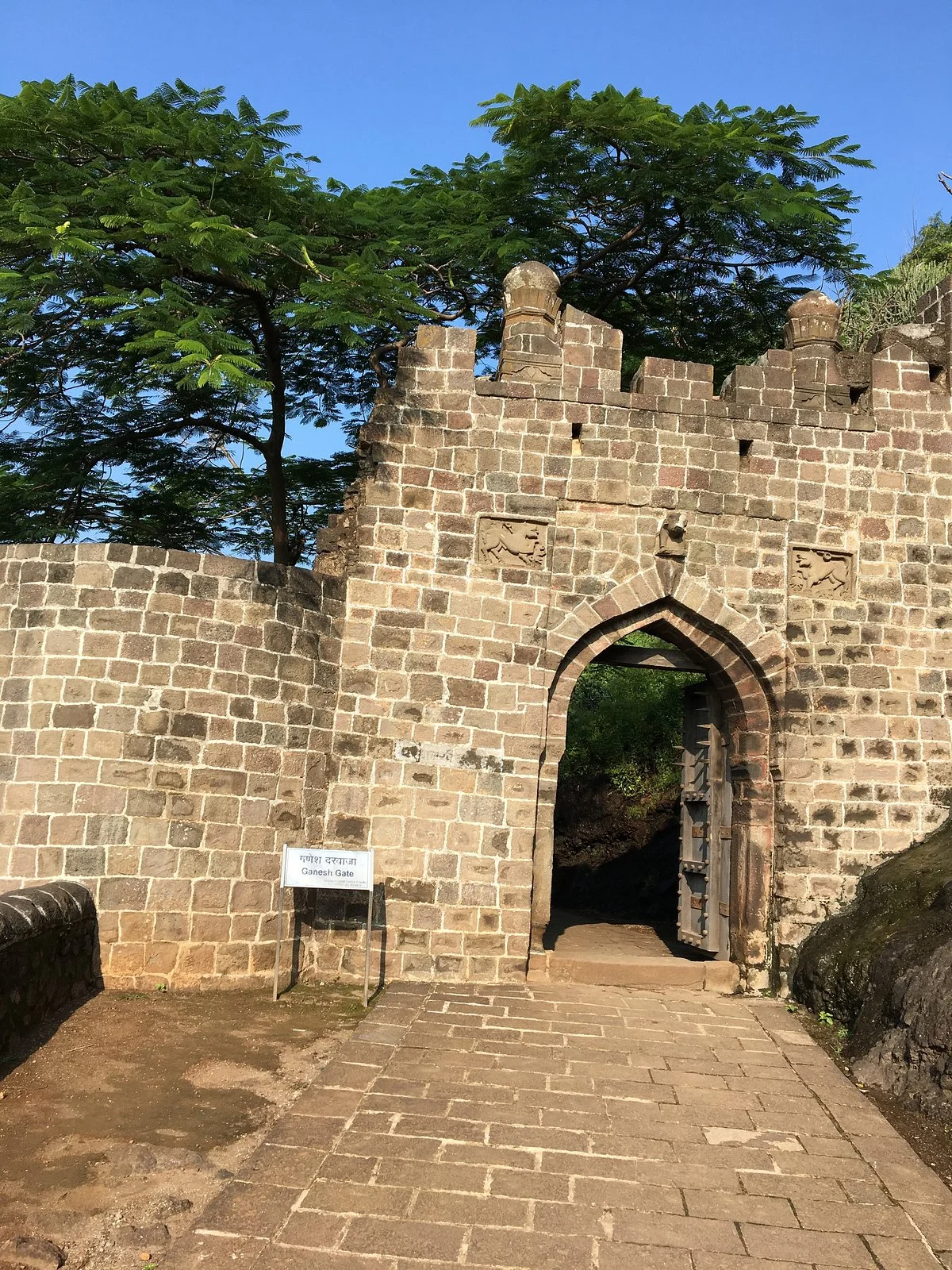 Shivneri Fort