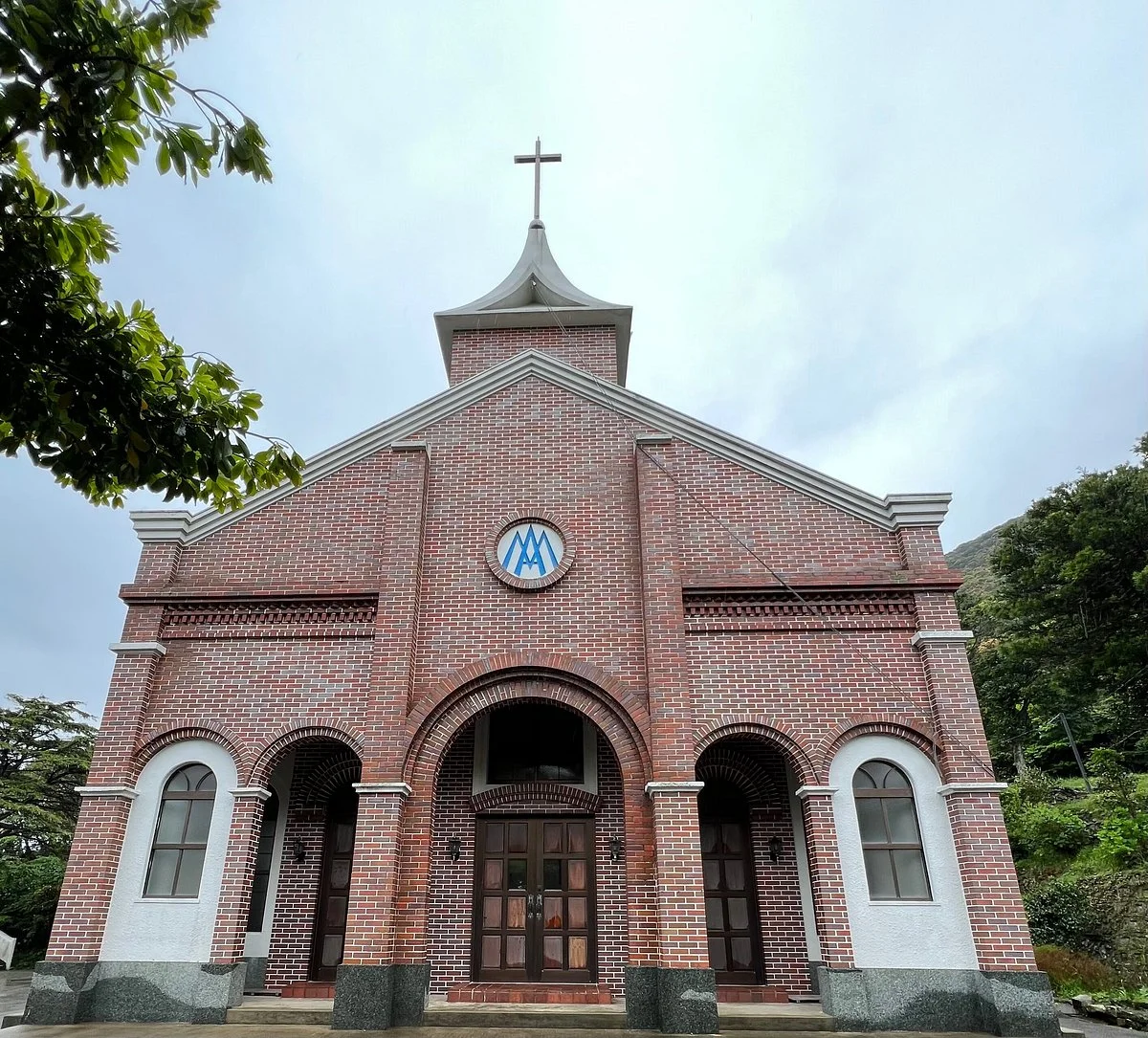 Imochiura Church