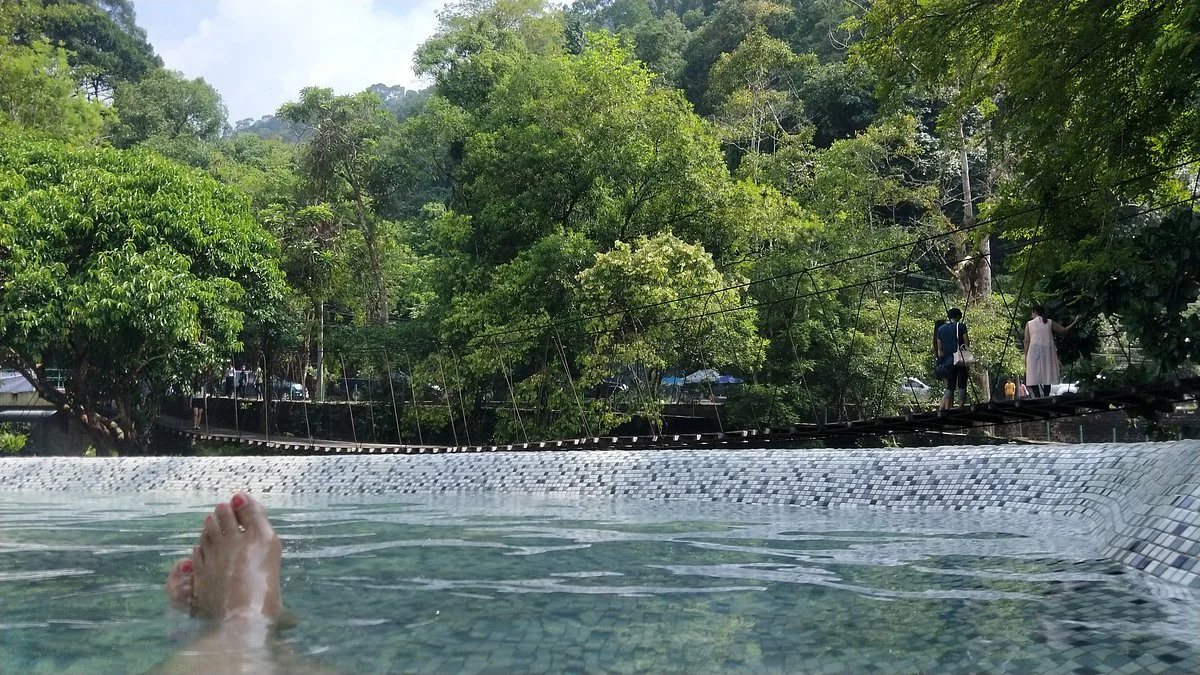 Tinidee Hot Springs