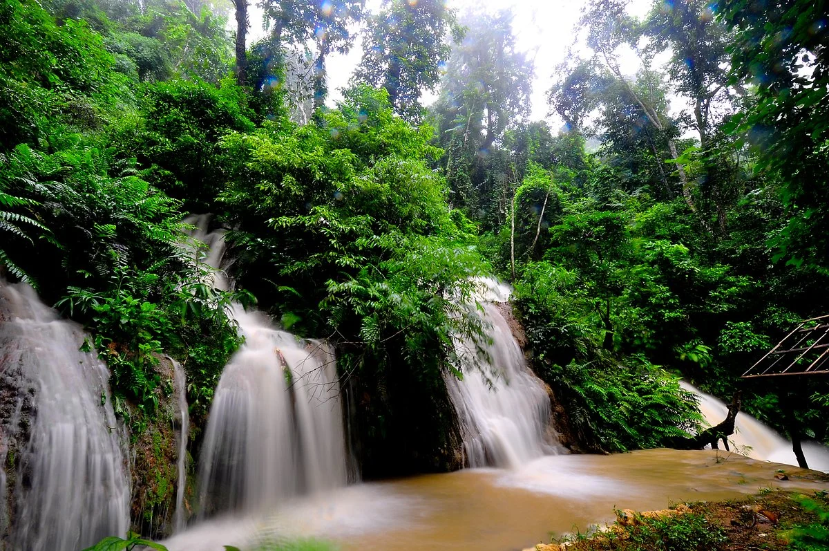 Tad Thong Waterfall