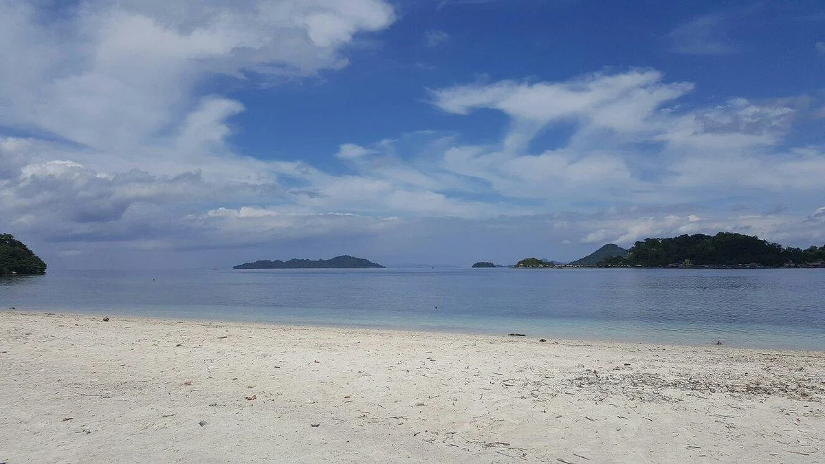Tangkil Island