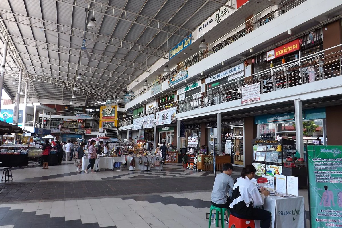 Meechok Plaza