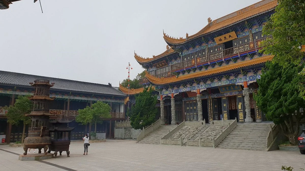 Lingyin Temple