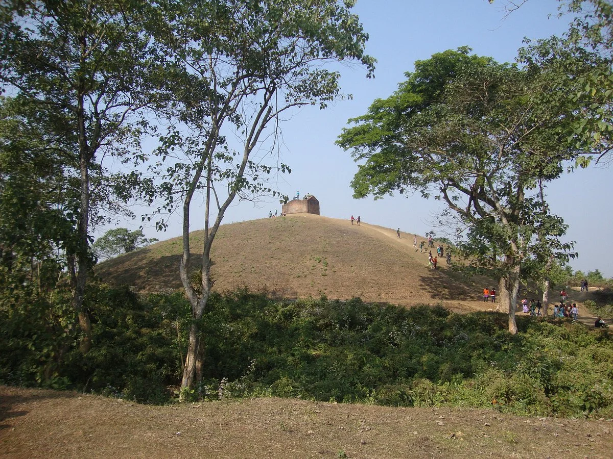 Charaideo Maidams