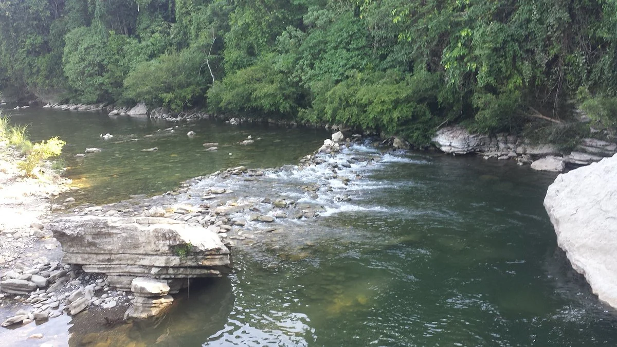 Maton Underground River