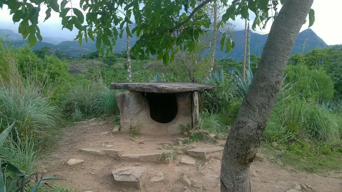 Muniyara Cave