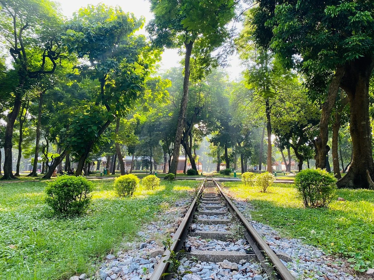Thong Nhat Park (Lenin Park)