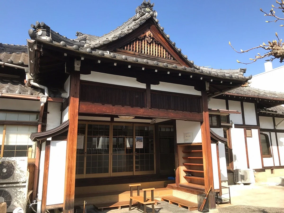 Honden-ji Temple