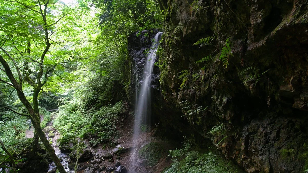 Shiratama Falls
