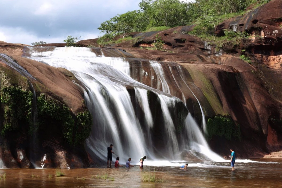 Tham Phra Waterfall