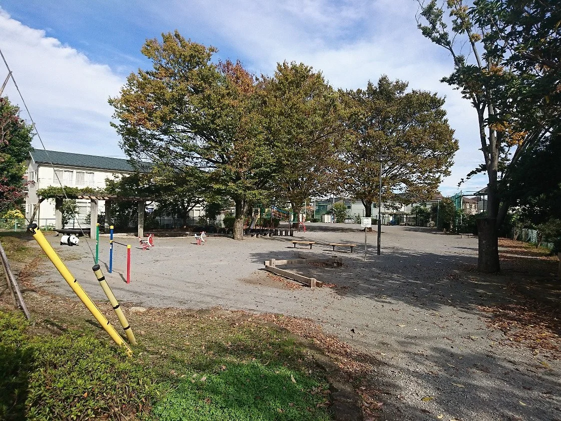 Yotsugibashi Children's Park