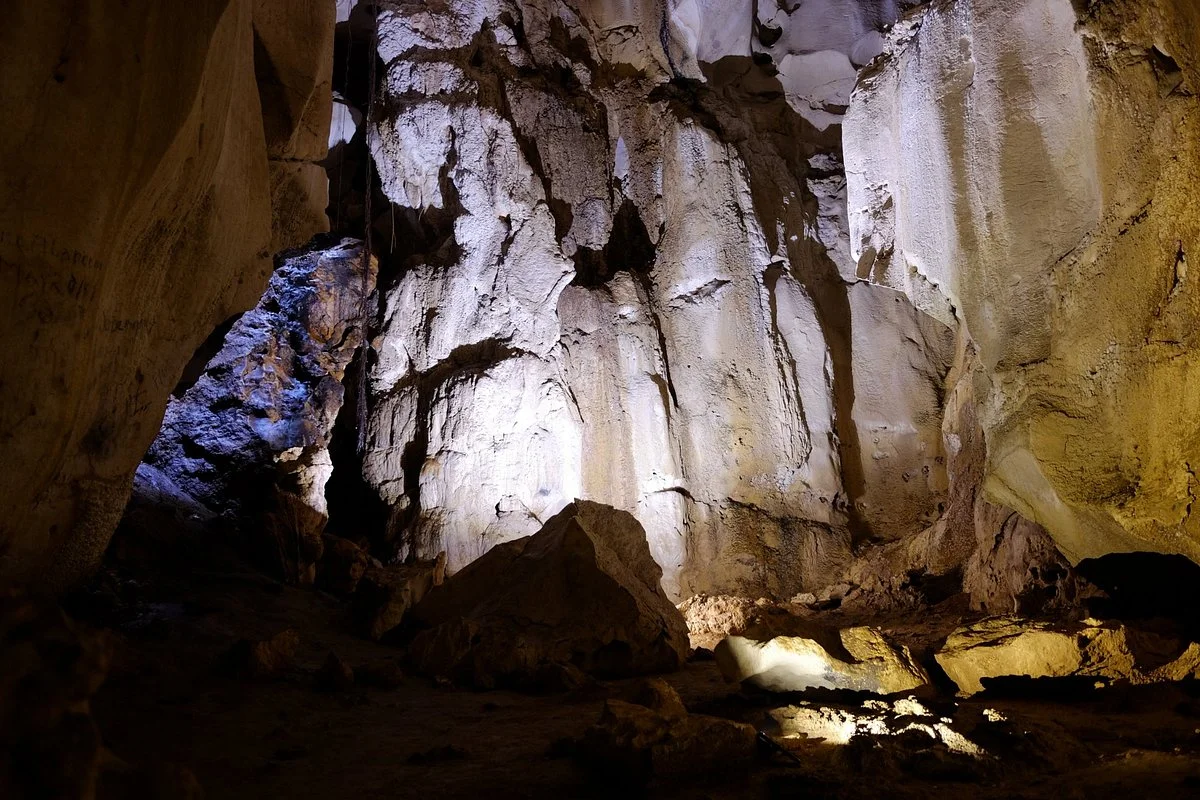 Pawikan Cave
