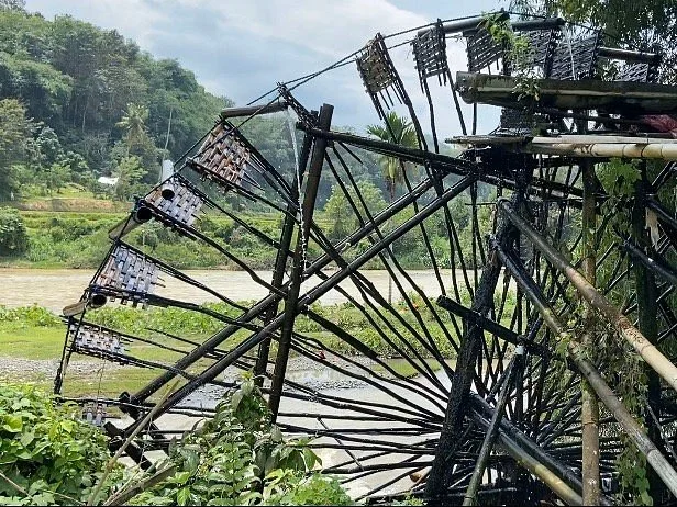 Tawali Waterwheel