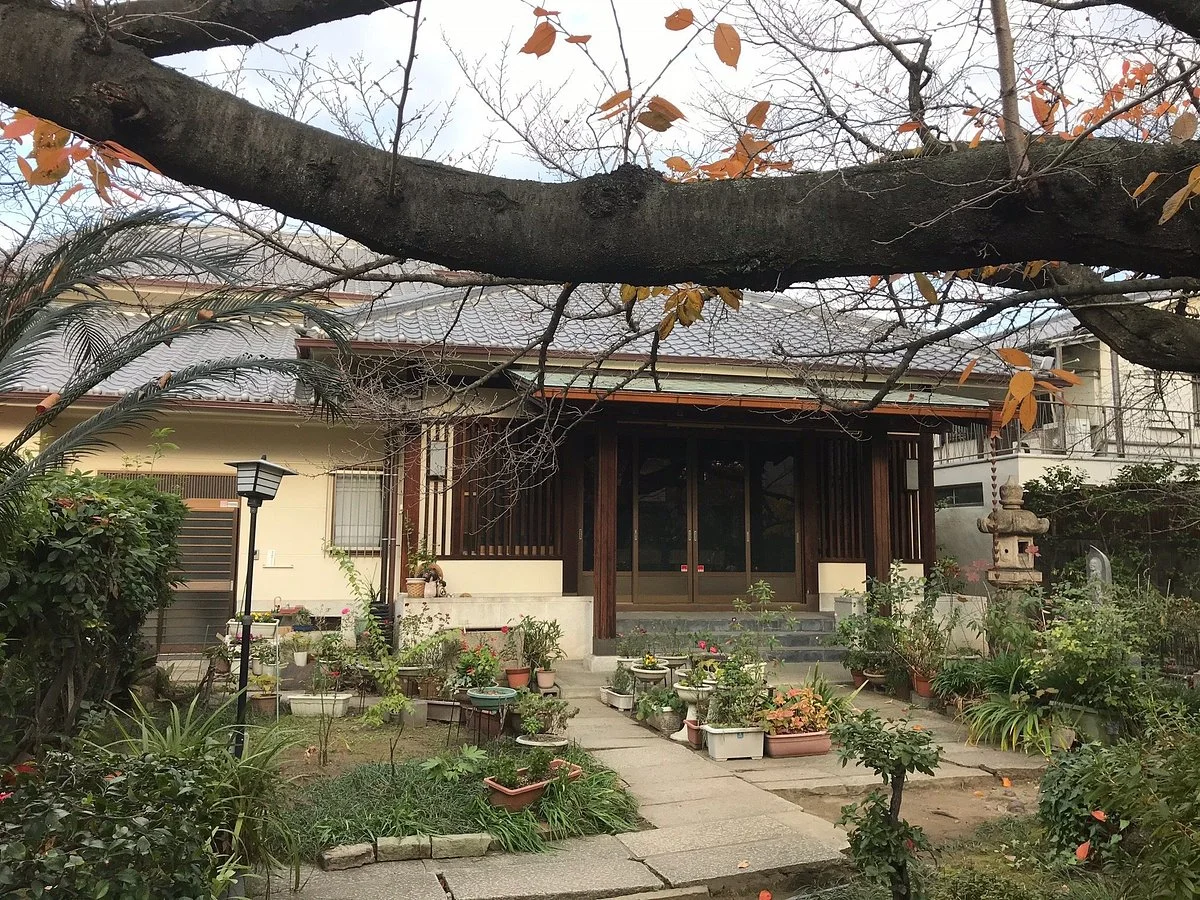 Gokuraku-ji Temple