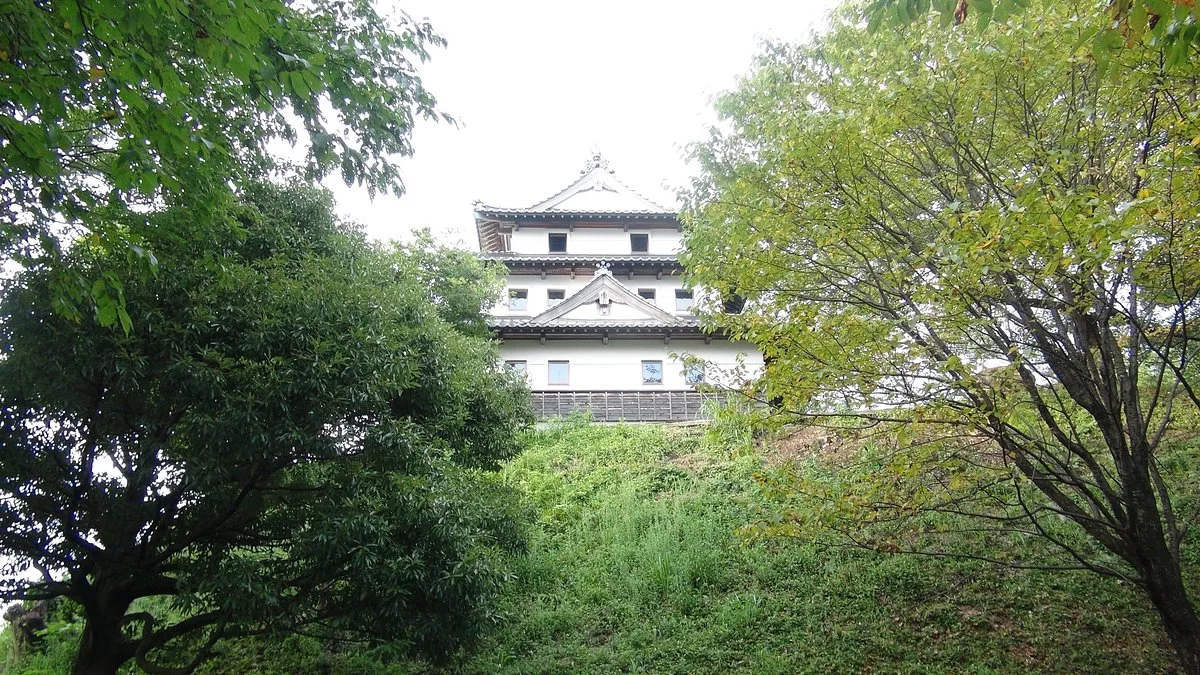 Ueshi Castle Remains