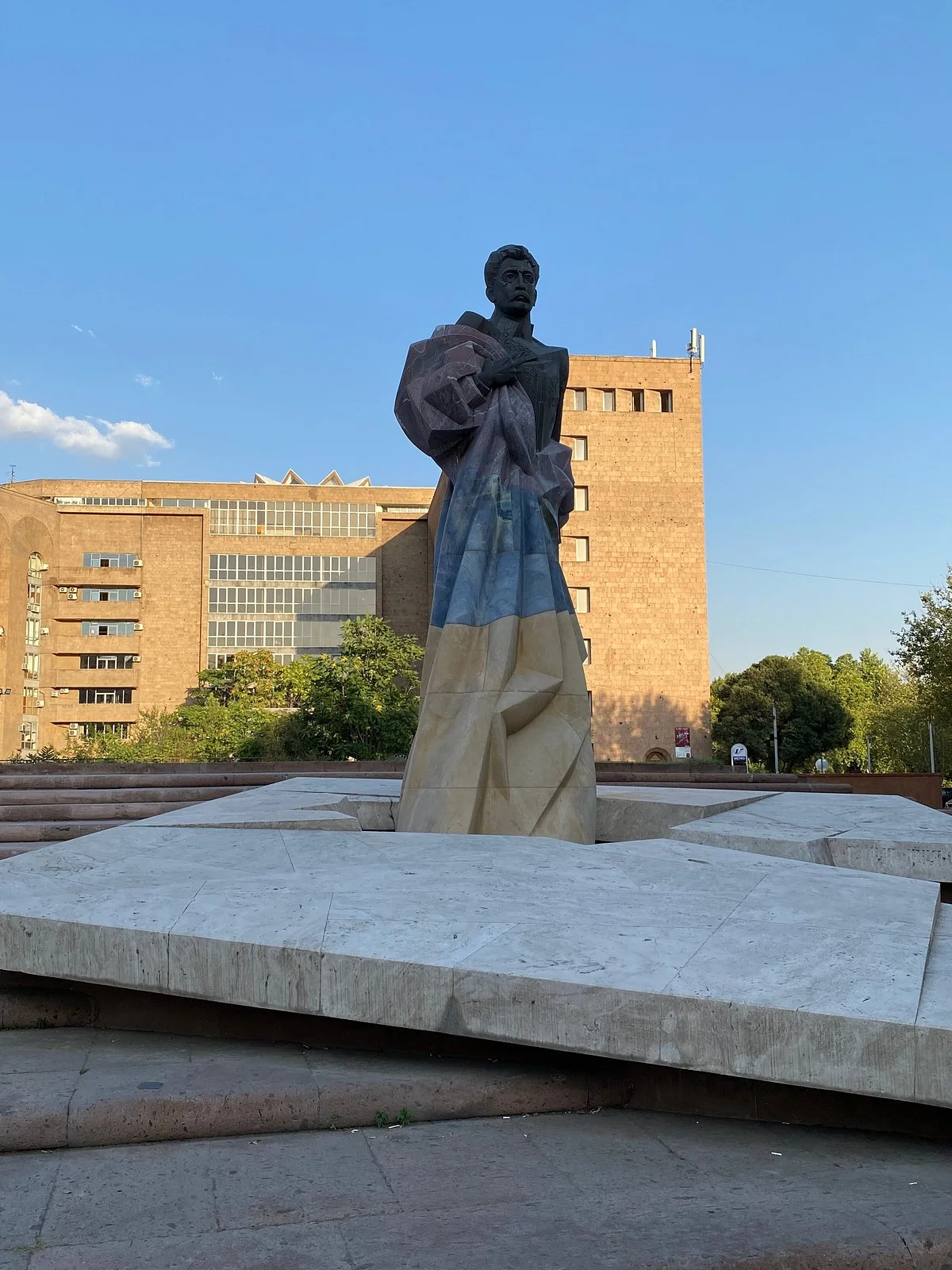 Monument to Aram Manukyan