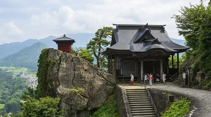 Onsen Shrine