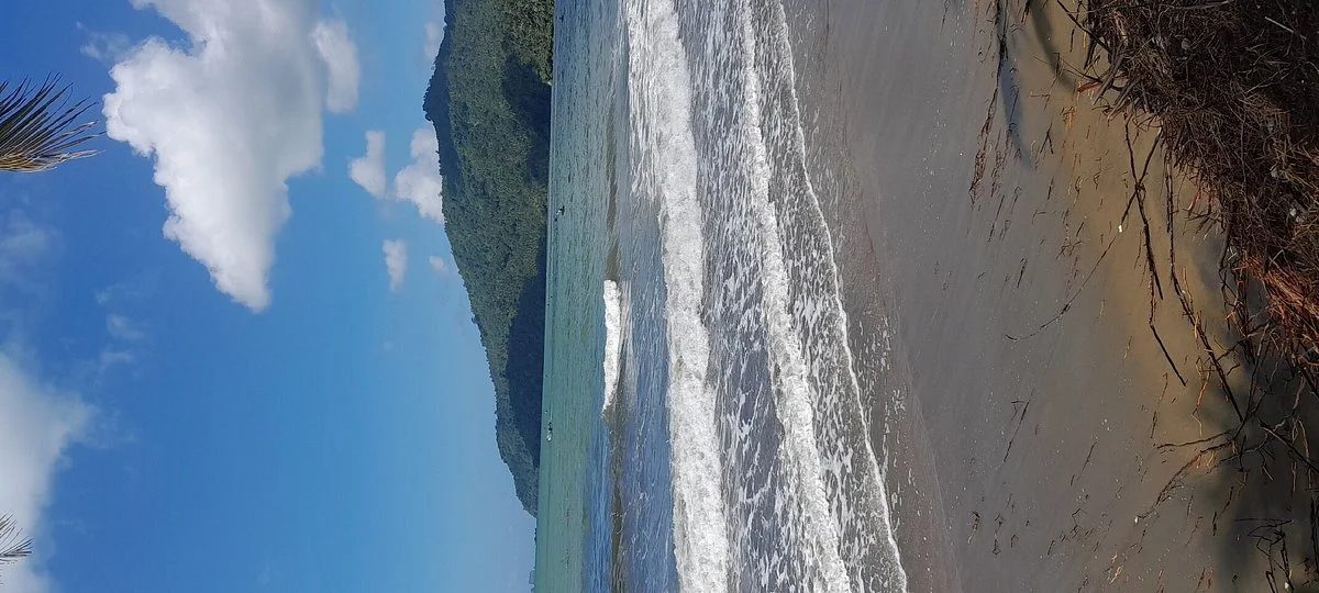 Pantai Damas